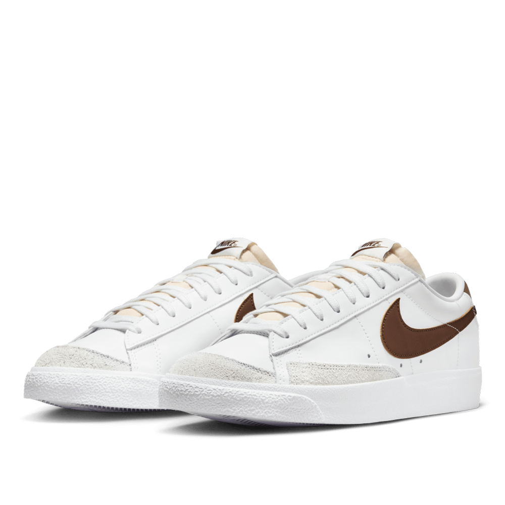 Nike Men's Blazer Low '77 Vintage Shoes