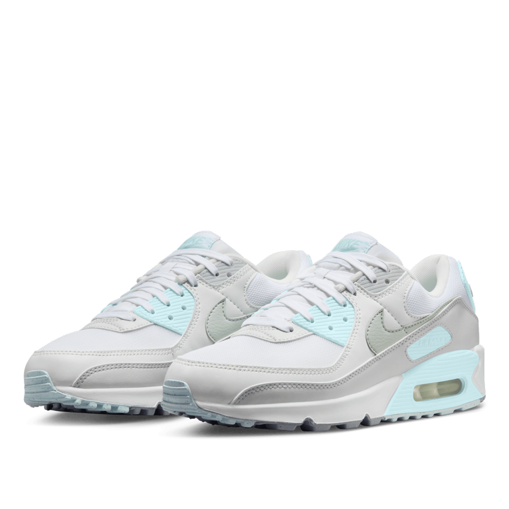 Nike Women's Air Max 90 Shoes