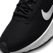 Nike Women's Air Max INTRLK Lite Shoes