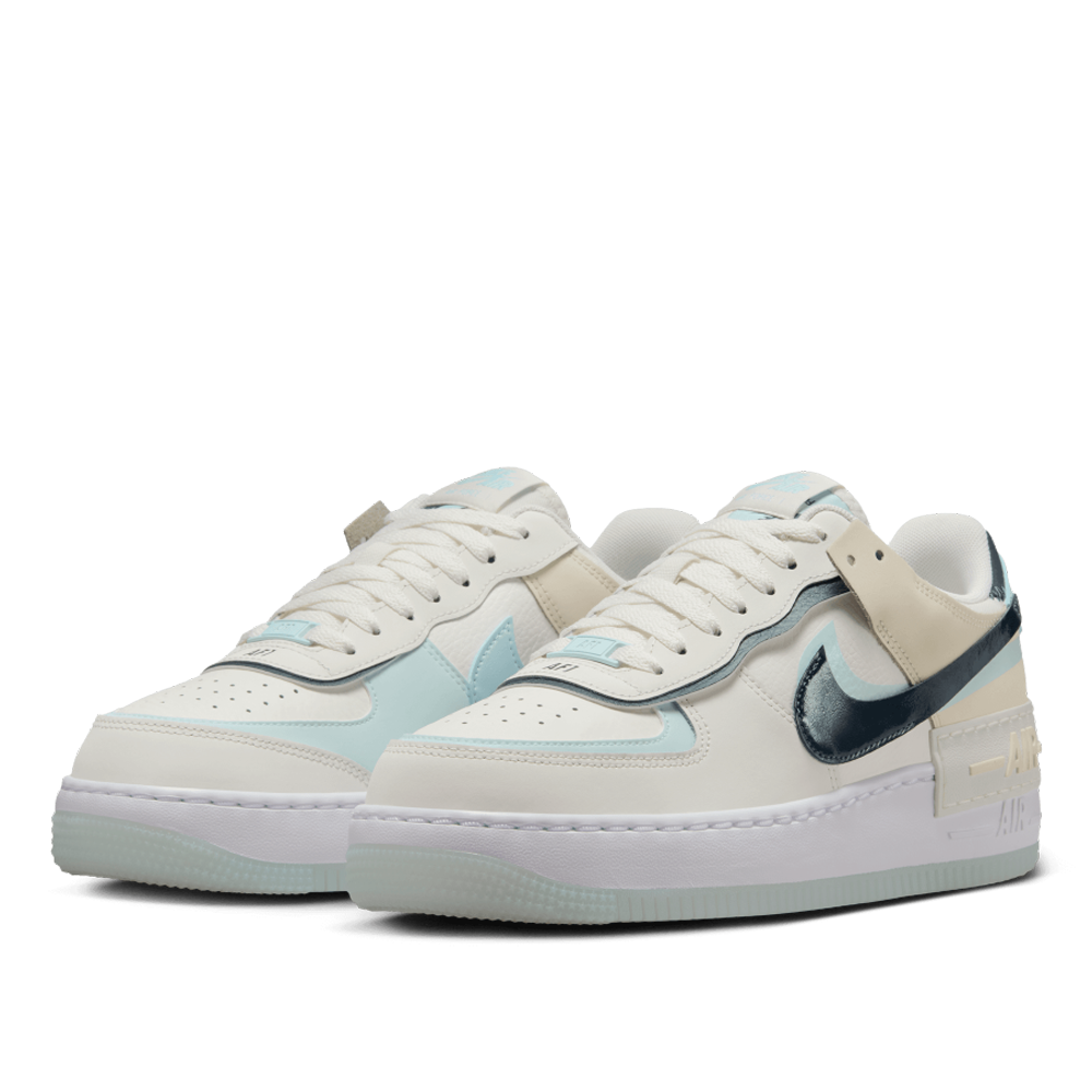 Nike Women's Air Force 1 Shadow Shoes