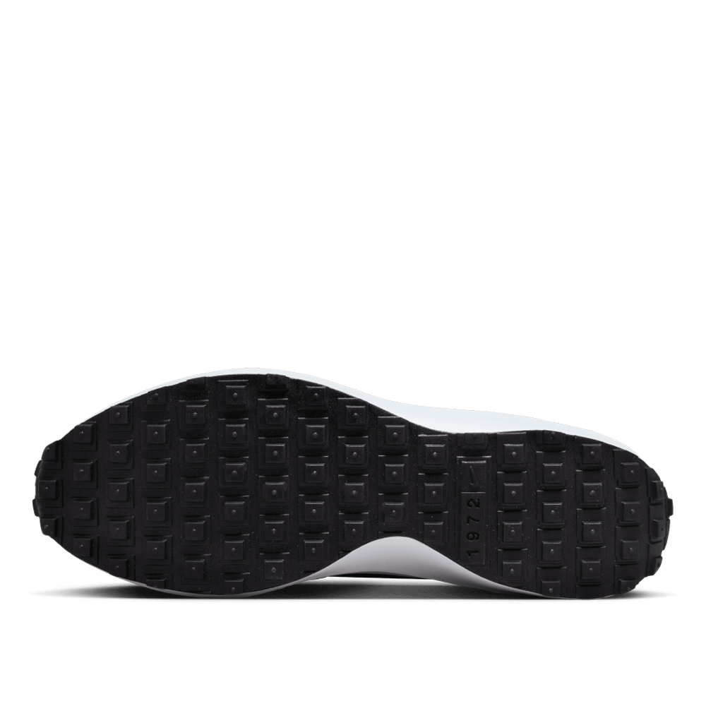 Nike Men's Waffle Nav Shoes