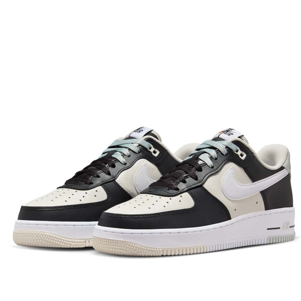 Air force one hot sale black and white lv8