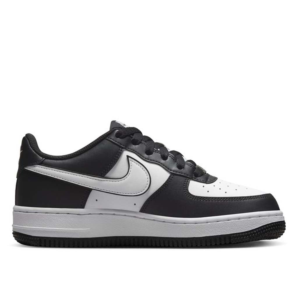 Air force 1 shop older kids' shoe black